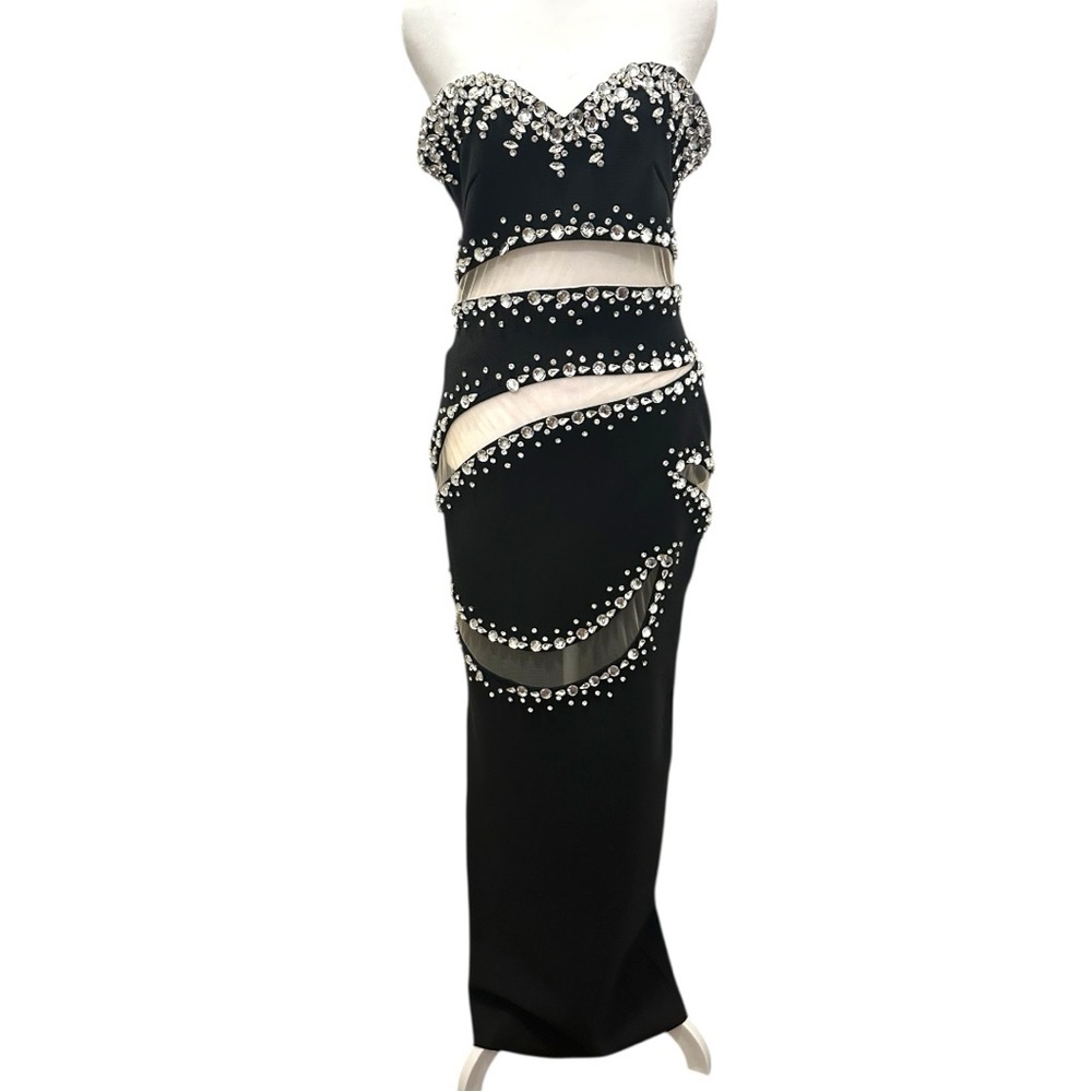 Las Vegas Formal Style Dress Size Elegant Black & Sliver Peek A Boo Lace